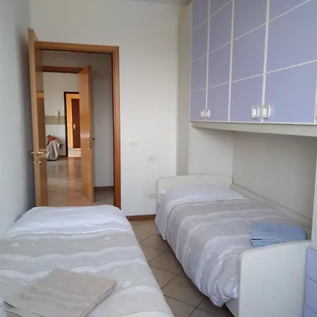 Flat Gda Apartment Cavalcaselle